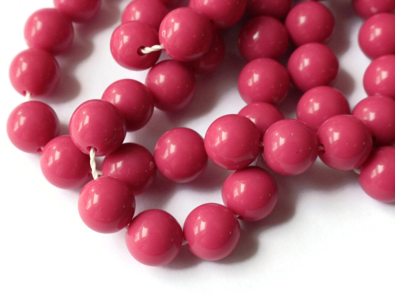 96 8mm Pink Round Vintage Plastic Beads 30 Inch Full Strand Ball Beads